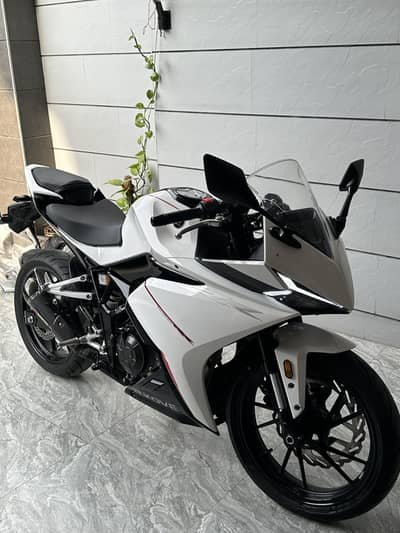 KOVE 250RR 250cc Twin | Registered | 500KM | First Owner | 551 KM Use in Lahore