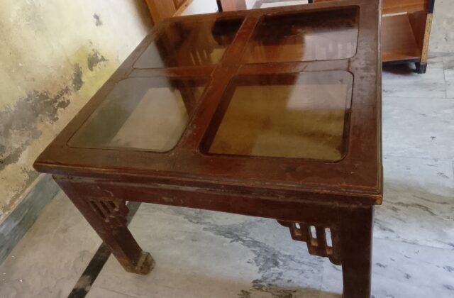Mercedes chair in Rawalpindi