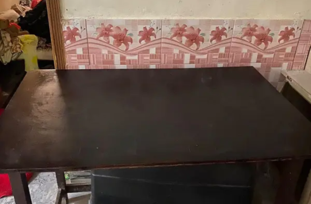 Mercedes chair in Rawalpindi